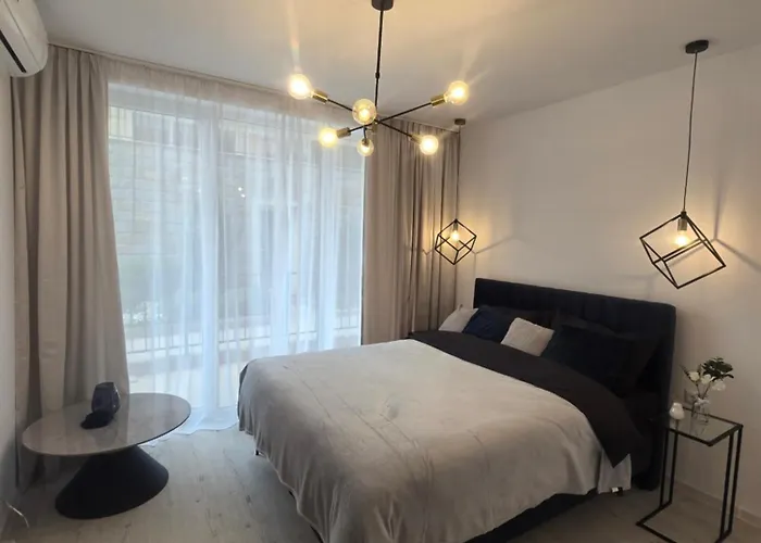 Апартаменти Grand Deluxe Светий Влас